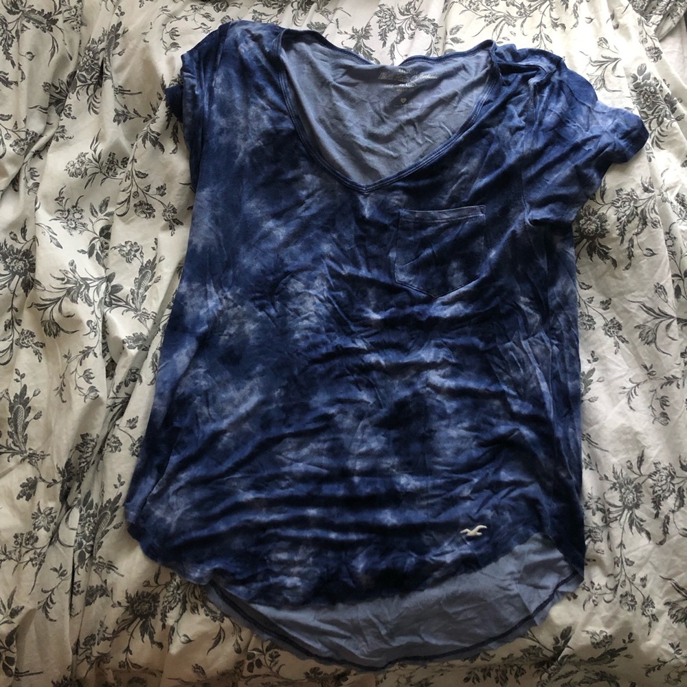 Tie-Dye V-Neck Tee